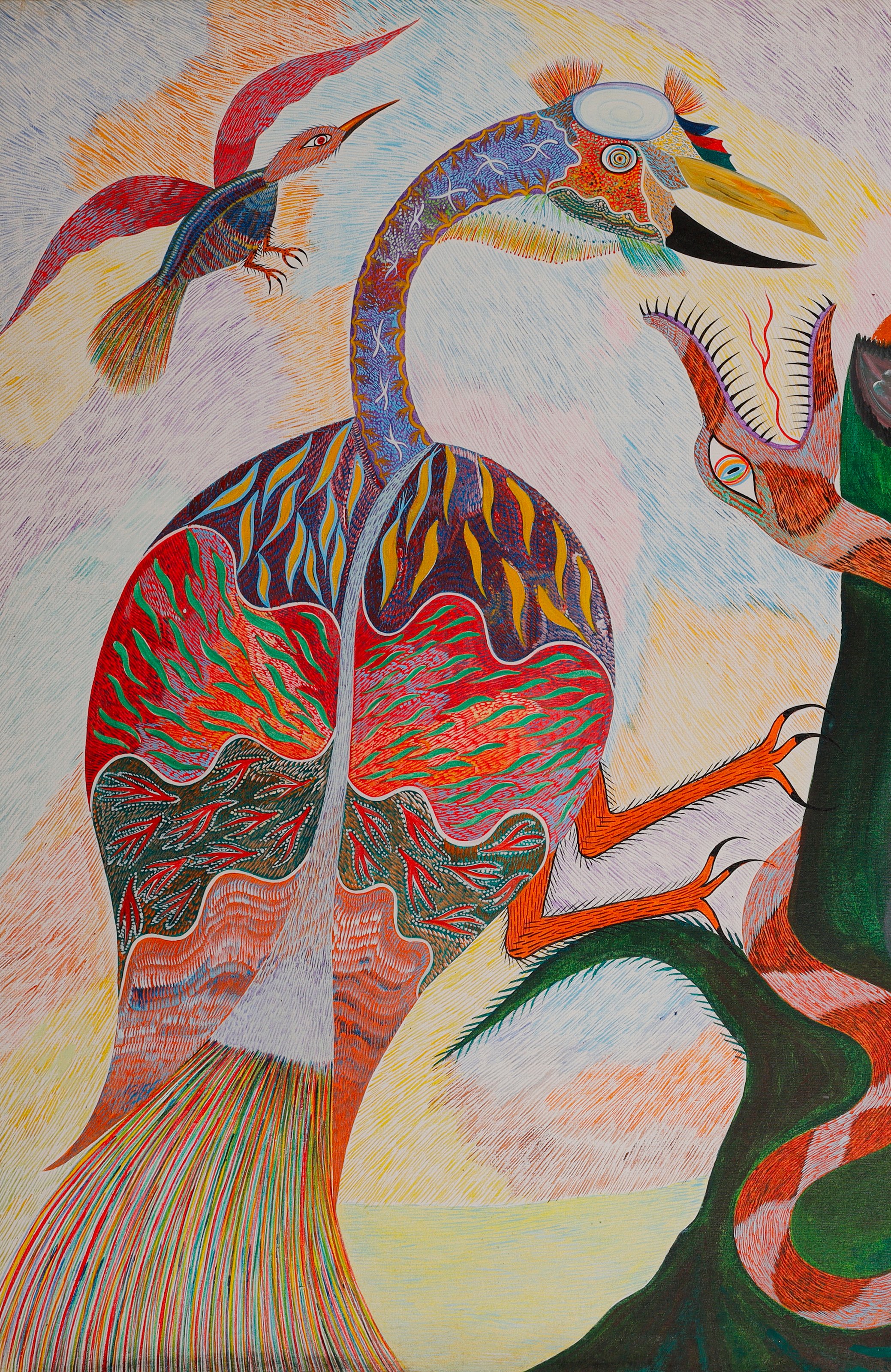 Grand oiseau de gauche, au cou bleu arqué, au bec jaune et noir et au corps rond rouge et vert, les pattes orange sur le tronc. Détail de Oiseaux et serpent, Chico da Silva par Babá, 2005.
