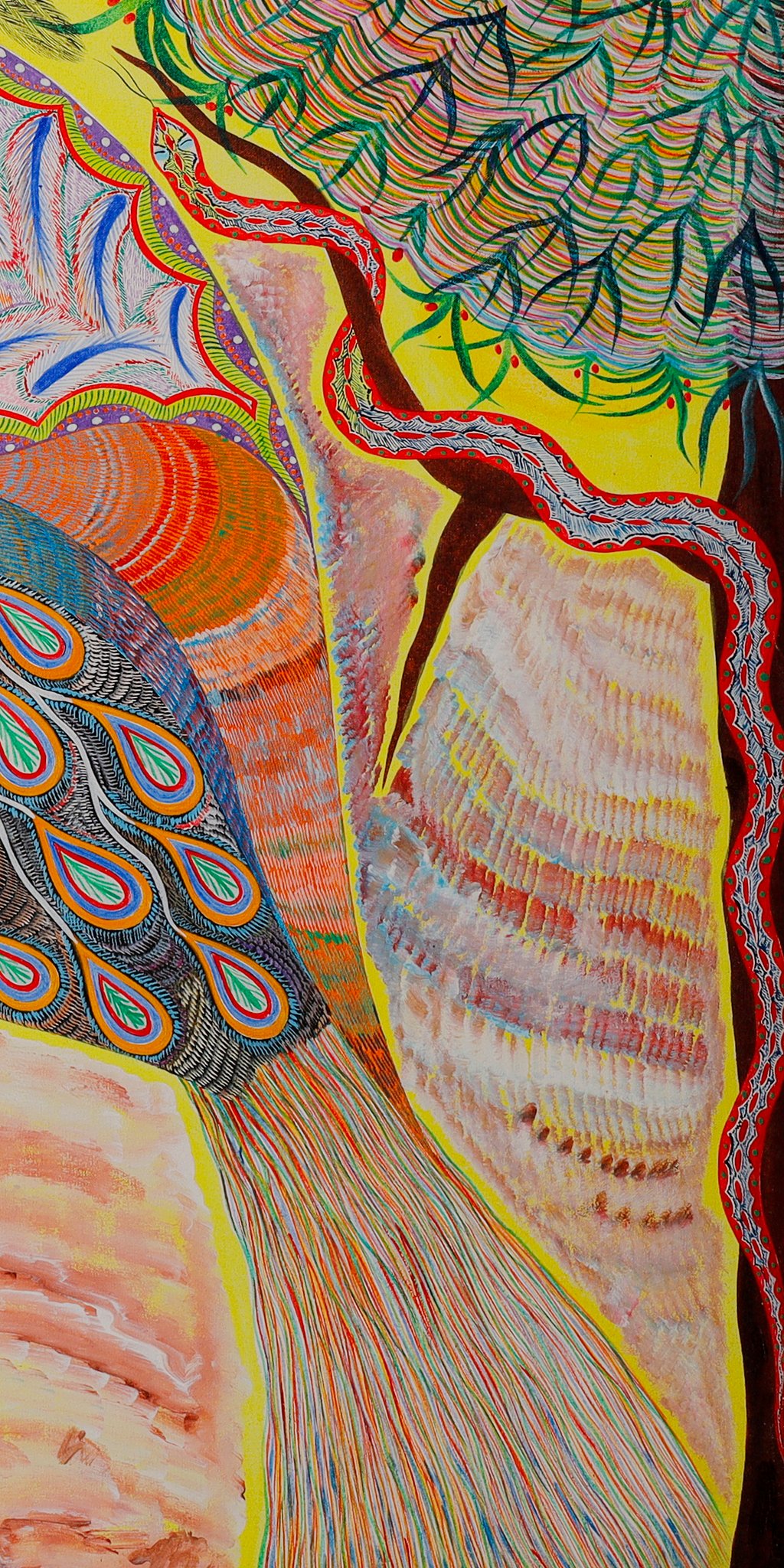 Serpente fina de borda vermelha e corpo claro, que desce pela árvore da direita, rente à borda. Detalhe de Aves, Cobra e Coruja, Chico da Silva por Babá, 2005.