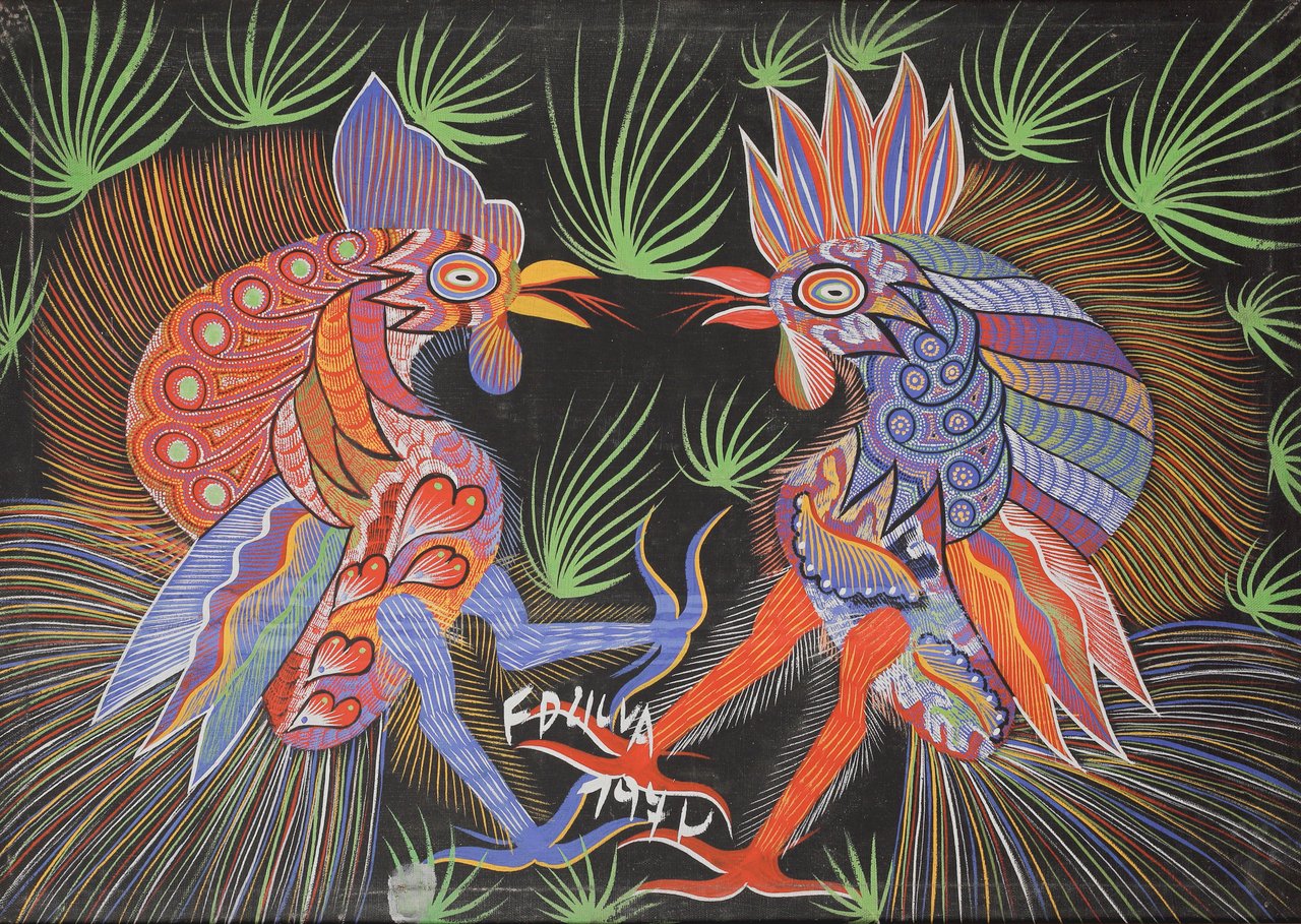Dois galos de briga, de plumagem listrada e barbelas vermelhas, frente a frente sobre fundo preto. Galos, Chico da Silva, 1974, acrílica sobre tela.