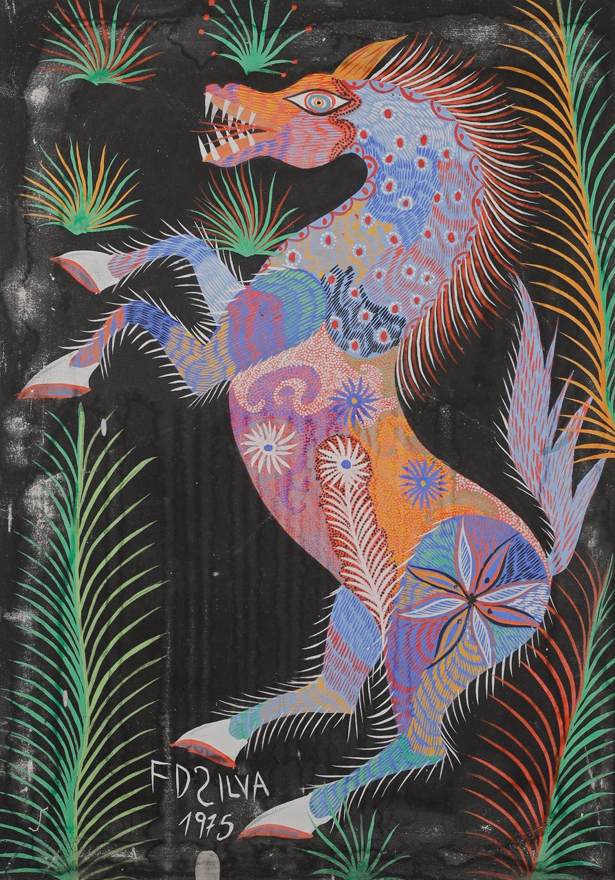 Um cavalo empinado, de corpo padronizado em violeta, laranja e azul, sobre fundo preto. Cavalo, Chico da Silva, 1975, acrílica sobre tela.